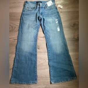 Aeropostale Super Low Rise Flare Jeans Stretch Light Wash Size 6S